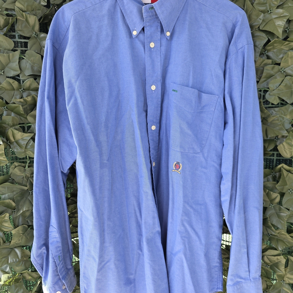 Tommy Hilfiger Men's Classic Button-Down Men's Blue Shirt